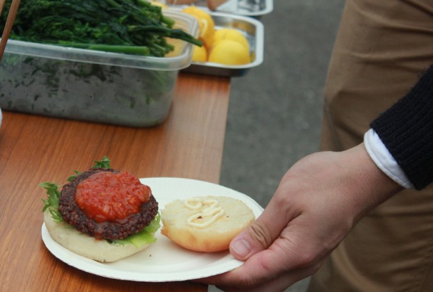 トレカフェ～愛川イイモノ再発見～