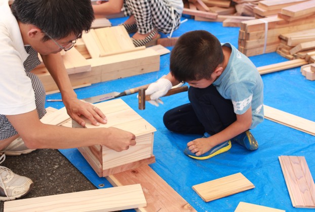 工作教室愛川町トレカーサ工事