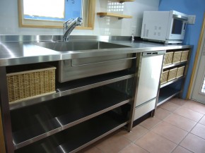 造作キッチン ステンレスオーダーキッチン他 東京都 神奈川県の自然素材の家 注文住宅なら自然素材工房トレカーサ工事へ