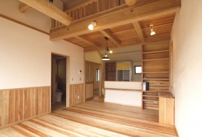 【送料込み】【古材⑥　梁・太鼓梁　欅？】 古材利用と丸太梁（太鼓梁）｜東京都,神奈川県の自然素材の家