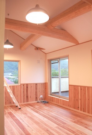 愛川町木の家勾配天井